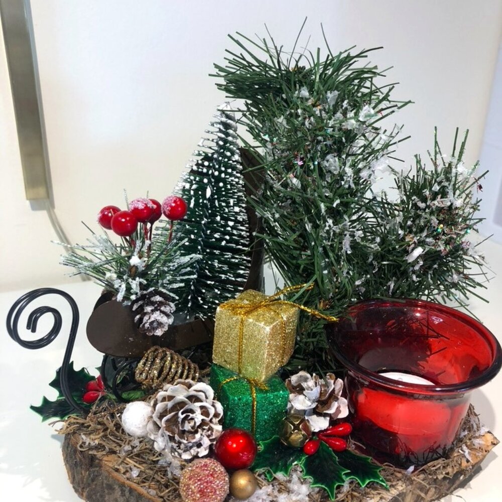 Beautiful handmade holiday candleholder